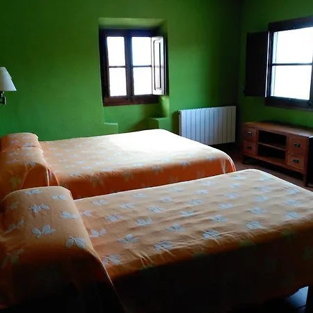 Casa Rural Cal Polinari * Sant Jaume dels Domenys